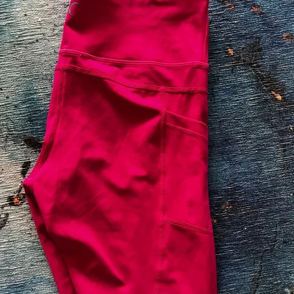 Like new zyia bright pink leggings - Picture 5 of 5